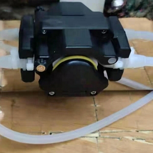 GFK680 بفوهة مفردة تحكم أوتوماتيكي في الدواسة ، محرك سطح المكتب ، حشو زيت سائل صغير - Product Image 2