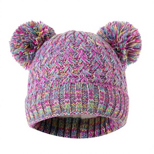Bonnet d'hiver personnalisé avec logo, couleur unie, motif écossais ou argyle, doublure en satin, bonnet tricoté en acrylique épais et chaud pour le voyage - Product Image 2