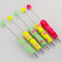 Stylo créatif DIY multicolore en pâte polymère, orné de nœuds et de perles entièrement serties de diamants, pour diffusion en direct transfrontalière, avec perles à poser, idéal comme cadeau ou en boîte surprise.