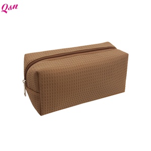 Custom Wholesale Eco-Friendly Waterproof Cotton Quilting Makeup pink Cosmetic Waffle <b>Bag</b> with Custom logo - Product Image 2