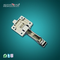 SK1-093-3 Serrure de panneau de porte à compression la plus vendue pour boîtes industrielles, porte d'étanchéité