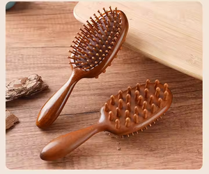 Portable multifonctionnel Durable bois de santal cheveux soin peigne ovale confortable cuir chevelu masseur pour la maison et le <span class=keywords><strong>salon</strong></span> - Product Image 3