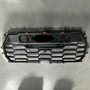 Guardabarros ABS Todoterreno con Luz LED Estilo TRD para Toyota Tundra 2022+ 4X4, Accesorios de Mejora Exterior para el Arco de Rueda - Product Image 2