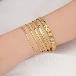 Bracelets plaqués or en gros, bijoux personnalisés stratégiques, bracelet extensible en fil, cadeau de vacances pour femmes, acier original - Product Image 1