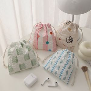 Sac à cordon de dessin animé, sac de rangement pour étudiants, sac à rouge à lèvres, trousse de maquillage, trousse de toilette, ensemble de trois pièces, sac de rangement patchwork anti-<span class=keywords><strong>poussière</strong></span> pour femmes - Product Image 3