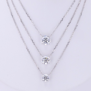 สร้อยคอเพชรแล็บทองคำขาว 18K ของ Starsgem พร้อมจี้เพชรแล็บทรงกลมเจียระไนแบบบริลเลียนท์ - Product Image 1