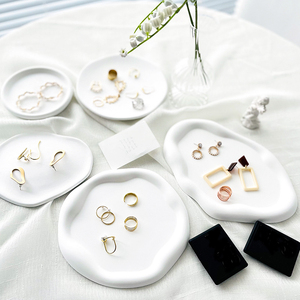 Oggetti di scena di tiro geometrici nuvola irregolare piccoli oggetti di stoccaggio ornamenti per la cabina fotografica gioielli di sfondo ornamento di stoccaggio - Product Image 1