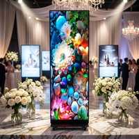 Afficheur LED pliable d'intérieur P2.5 |   Écran publicitaire commercial HD