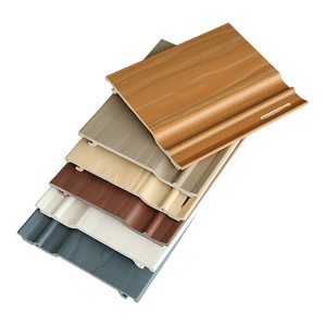 Panneau mural extérieur co-extrudé léger en PVC, sans joint, pour usage extérieur - Product Image 1