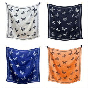 Foulard Quadrato con Farfalle 70x70Cm, Accessorio Moda in Seta Stampata per Donne - Product Image 1