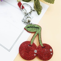 Schattig glanzend strass kersen sleutelhanger kwast tas handtas kersen bedels sleutelhanger hanger houder accessoire fruit sleutelring