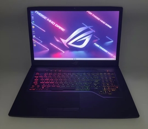 Ordinateur portable de jeu Stril Gl703 GTX1070 8 Go 17,2 pouces 16 Go de RAM 256 Go SSD Intel Core <span class=keywords><strong>I7</strong></span> 8e génération 144 Hz 21:9 Clavier anglais Windows 10 - Product Image 1