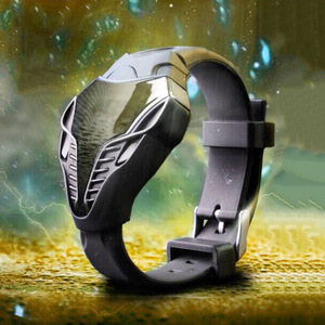 Montre sport LED numérique pour homme, pas chère, en forme de cobra, à quartz - Product Image 6