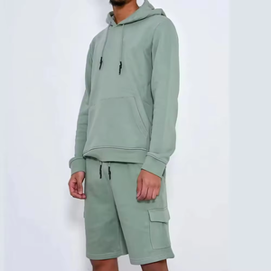 Ensemble sweat à capuche et short personnalisé avec logo, unisexe, nouvelle collection, ensemble jogging tendance short et sweat à capuche, ensemble short et sweat-shirt pour homme - Product Image 2