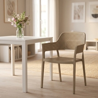 Chaises de salle à manger modernes sans accoudoirs, design européen, en plastique léger, colorées, empilables, durables, pour la maison, l'appartement, le bureau