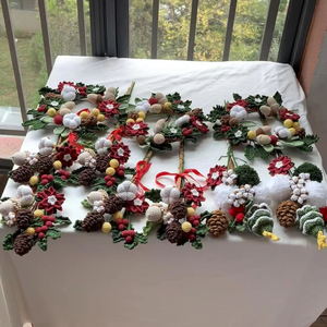 <span class=keywords><strong>Couronne</strong></span> <span class=keywords><strong>de</strong></span> Noël crochetée à <span class=keywords><strong>la</strong></span> main <span class=keywords><strong>avec</strong></span> des pommes <span class=keywords><strong>de</strong></span> pin <span class=keywords><strong>de</strong></span> fête parfaite pour <span class=keywords><strong>la</strong></span> décoration murale <span class=keywords><strong>de</strong></span> porte <span class=keywords><strong>de</strong></span> vacances cadeau <span class=keywords><strong>de</strong></span> Noël idéal - Product Image 4