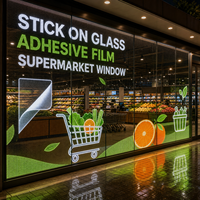 Écran LED transparent pour la publicité sur les murs vitrés des entrées de supermarchés