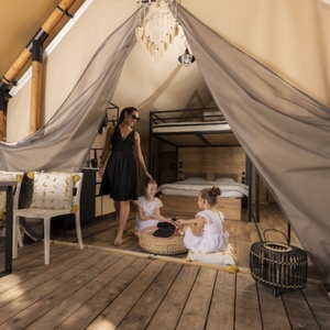 Tenda Glamping di Lusso per <span class=keywords><strong>Campeggio</strong></span> sul Tetto, <span class=keywords><strong>Casa</strong></span> Prefabbricata Stile Safari <span class=keywords><strong>in</strong></span> <span class=keywords><strong>Vendita</strong></span> - Product Image 2