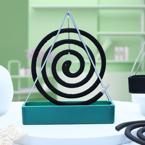 Soporte Triangular Metálico para Espirales Antimosquitos, Quemador de Incienso Verde o Negro para Uso en Interiores - Product Image 3