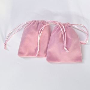 Bolsa de Regalo de Terciopelo para Joyería con Logotipo Personalizado, Bolsa Pequeña con Cordón para Joyería de Plata - Product Image 4