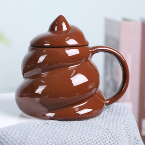 Mug à lait en céramique de couleur marron créative, design amusant de <span class=keywords><strong>caca</strong></span> de dessin animé, tasse à café en porcelaine - Product Image 3