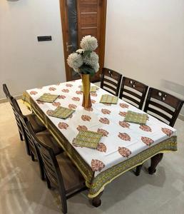 Juego de Manteles de Algodón de Lujo con 6 Servilletas a Juego, Ideal para Comedor, Cocina, Celebraciones, Banquetes o Eventos Especiales - Product Image 1