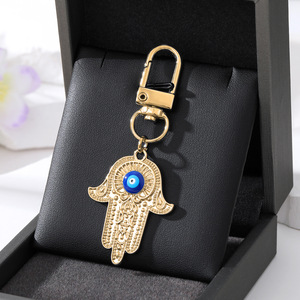 LLavero <span class=keywords><strong>de</strong></span> mano <span class=keywords><strong>de</strong></span> Fátima <span class=keywords><strong>de</strong></span> diamante completo exagerado Retro europeo, colgantes <span class=keywords><strong>de</strong></span> <span class=keywords><strong>llave</strong></span> <span class=keywords><strong>de</strong></span> ojo <span class=keywords><strong>de</strong></span> diablo hueco <span class=keywords><strong>de</strong></span> Metal - Product Image 5