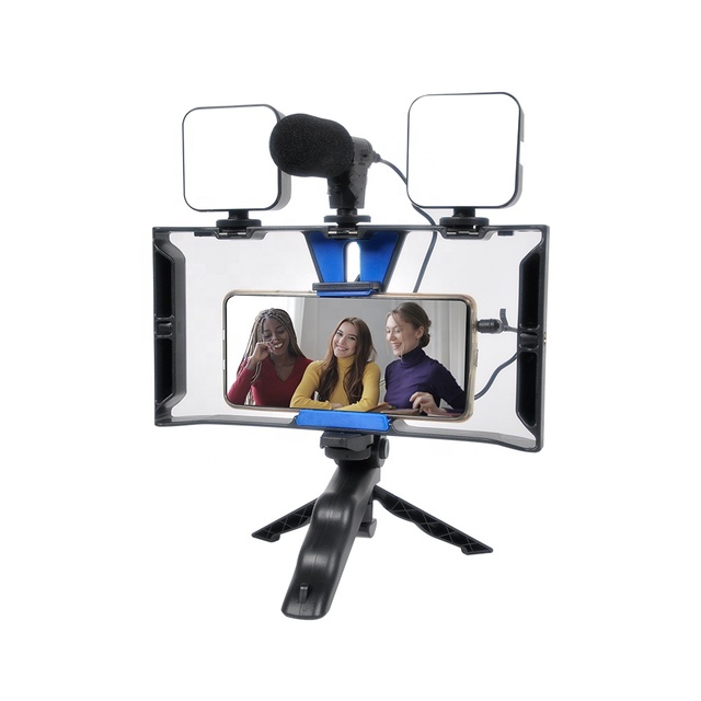 Hot Sale Vlogging Live Broadcast Microphone+ Tripod Mount LED Selfie Fill Light Smartphone Video Rig Vlogging Kits