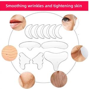 16 patchs <span class=keywords><strong>en</strong></span> silicone réutilisables, sans cruauté, anti-rides pour le visage, le front et sous les yeux, élimination des rides pendant la nuit, bande pour le visage - Product Image 4