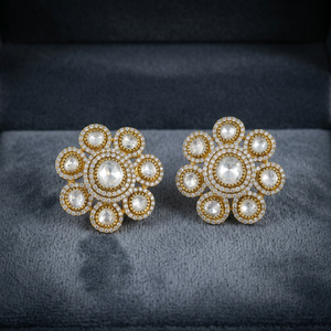 Boucles d'oreilles clous de luxe pour femme, en argent 925 plaqué or, motif fleur rond en cristal Kundan, collection classique festive premium - Product Image 5
