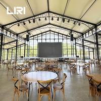 Structures de type serre semi-permanentes ou durables, tentes orangerie classiques pour mariages, fêtes privées et événements