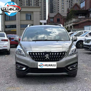 Auto Usado 2016 Peugeot 3008 Classic 1.6THP FWD con Llantas de 17 Pulgadas, Luces LED, Aire Acondicionado de Doble Zona, SUV Práctico - Product Image 3