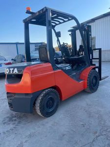 Carretillas elevadoras Toyota de 3 toneladas usadas de bajo precio, buen estado, motor de caja de cambios japonés Original, bomba de cojinete de motor, bajas horas de trabajo - Product Image 4