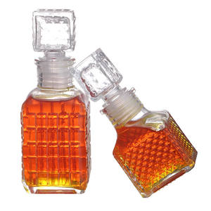 Đẹp <span class=keywords><strong>Vodka</strong></span> Whiskey Decanter 50Ml 100Ml Sáng Tạo Thu Nhỏ Rỗng Rượu Vang Chai Thủy Tinh - Product Image 3