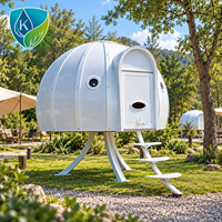 Maisons conteneurs de luxe, maison modulaire moderne et compacte avec lucarne en verre, écologique et alimentée à l'énergie solaire, pour villa, hôtel, glamping, complexe hôtelier