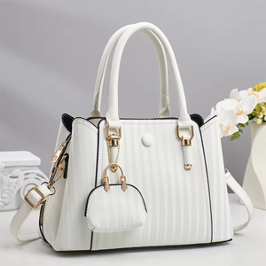 Sac à main tendance 2026 pour femme, grande capacité, en PU, couleur unie, sac bandoulière pour le quotidien - Product Image 1
