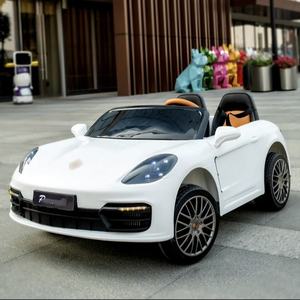 12V Elektrische Auto Speelgoed voor Kinderen van 2 tot 4 Jaar, Gemaakt van Duurzaam Plastic, Perfect Cadeau voor Kinderen om op te rijden - Product Image 4