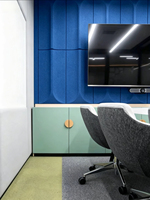 Panneau acoustique de plafond en polyester sur mesure, couleur et taille personnalisées, panneau d'absorption acoustique en feutre PET recyclable pour l'aménagement intérieur du plafond