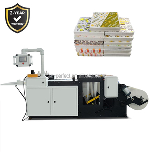 Máquina cortadora de rollo a hoja de película de PVC/PET de papel de cuero de tela no tejida autoadhesiva con desenrollado unido - Product Image 1