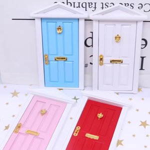Porte miniature de jardin féerique pour maison de poupée à l'échelle 1/12, en promotion - Product Image 1