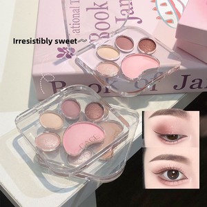 <span class=keywords><strong>Paleta</strong></span> <span class=keywords><strong>de</strong></span> Sombras <span class=keywords><strong>de</strong></span> Ojos con Diseño <span class=keywords><strong>de</strong></span> Pata <span class=keywords><strong>de</strong></span> Gato, Cuatro <span class=keywords><strong>Colores</strong></span> Personalizados, Acabado Perlado, Mate y Brillante, Textura Fina, Estilo Coreano, Todo en Uno, Tonos <span class=keywords><strong>Tierra</strong></span> - Product Image 1