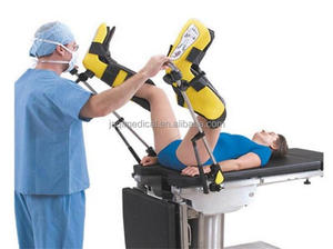 CE sertifikalı tiyatro masa ayağı, yastıklı bacak tutucuları ile jinekolojik sınavlar için önyükleme tarzı litotomi karıştırıcılarını destekler - Product Image 4