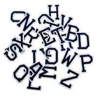 Prêt à expédier 5cm taille moyenne couleur A-Z fer brodé anglais lettre Alphabet patchs 15 couleurs disponibles pour bricolage vêtement