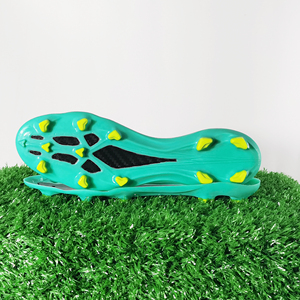 Nuevo Tipo de suelas de zapatos de fútbol antideslizantes de TPU Material de PC duradero y ligero para un rendimiento óptimo del calzado deportivo - Product Image 4