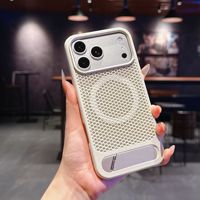 Coque de téléphone ATB Luxury antichoc magnétique pour 17 Pro Max, couleur unie, avec support de charge magnétique évidé pour refroidissement
