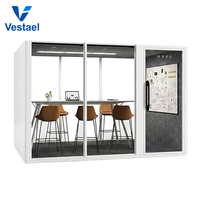 Cabine de réunion insonorisée Vestael Custom OEM pour 8 personnes avec porte en verre et structure en aluminium pour usage professionnel en bureau.