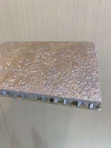 Panneaux muraux en nid d'abeille en aluminium XINHONG 3 mm/6 mm/8 mm/10 mm/20 mm - Design moderne, surface résistante à l'eau/au feu, revêtement en poudre pour - Product Image 5