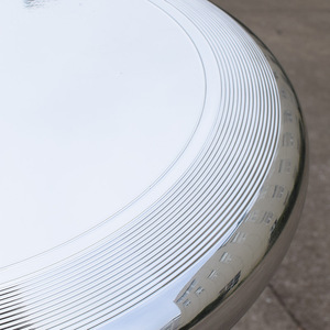 Disco Volador con Acabado Espejo, 175g, Cromado, para Deportes y Competiciones al Aire Libre - Product Image 2