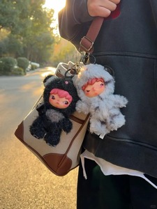 Nouvelle collection authentique POP TOY Mart : Pendentif poupée en peluche et vinyle Hirono Road Journal Series, échelle 1/12, boîte mystère - Product Image 4