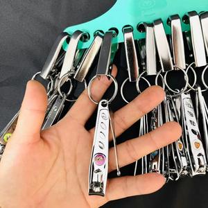 Coupe-ongles grand format 618 avec trou, porte-clés, coupe-ongles portable pour adultes, tranchant, vente en gros à deux yuans. - Product Image 2